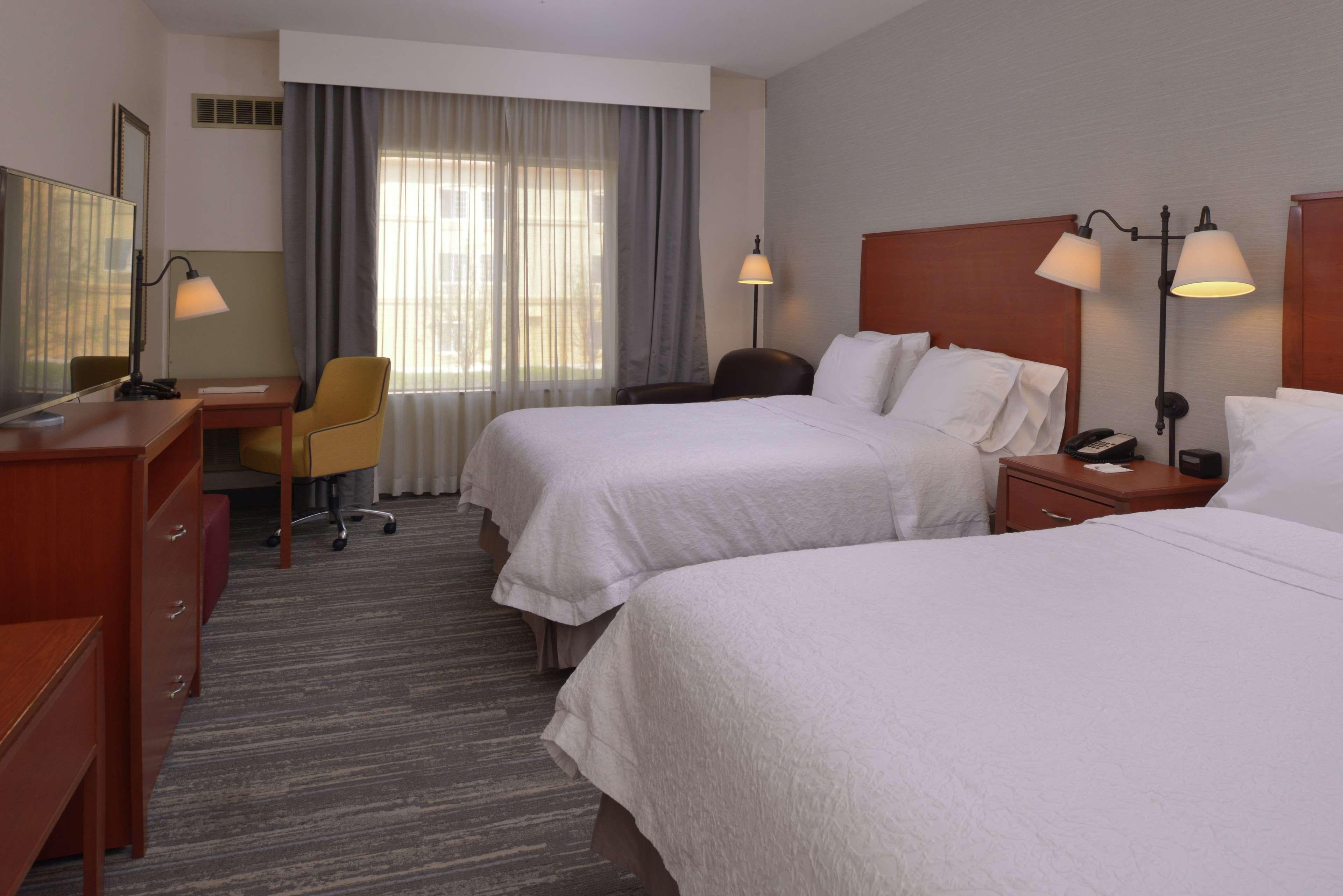 Hampton Inn And Suites Bakersfield North-Airport Екстер'єр фото