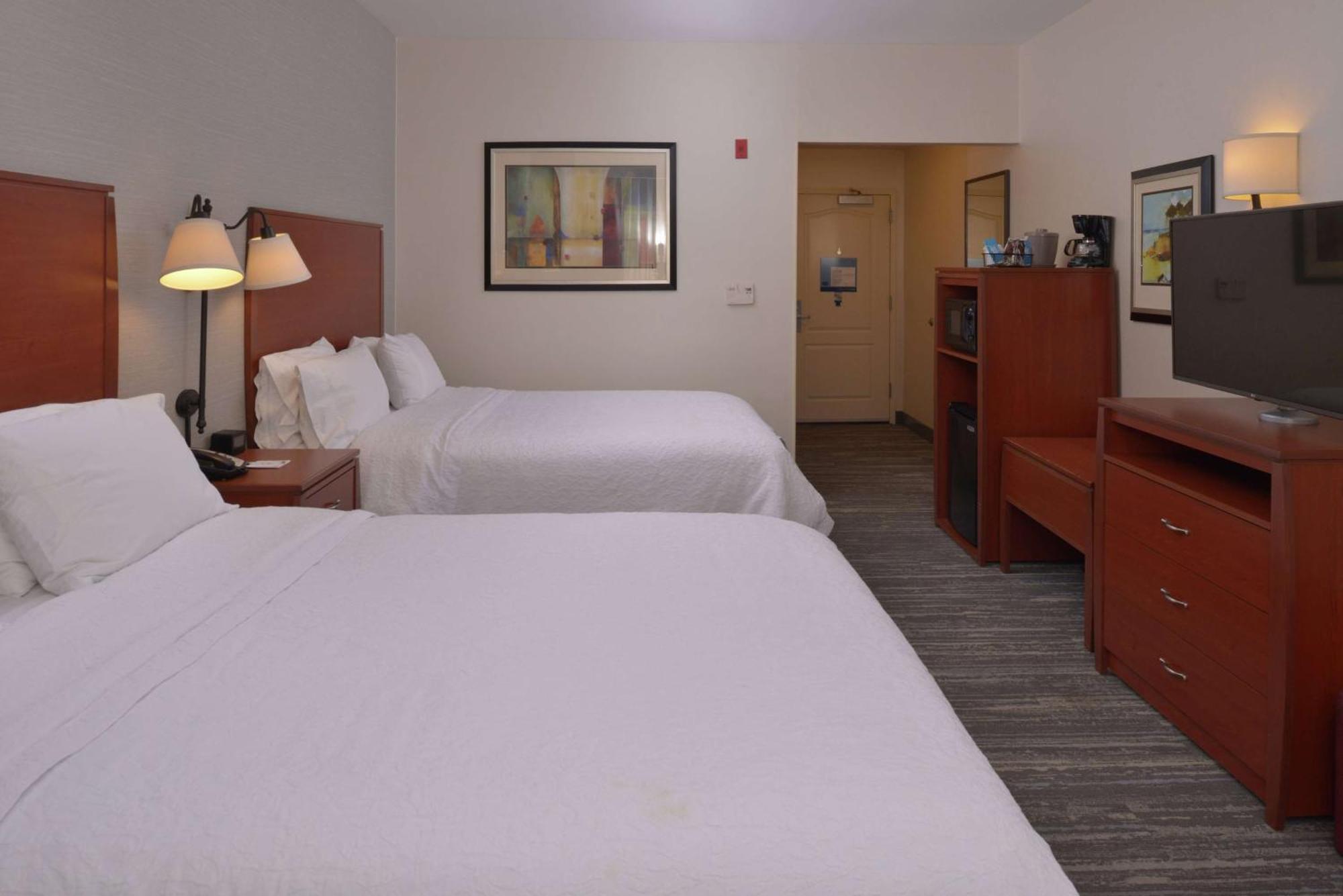 Hampton Inn And Suites Bakersfield North-Airport Екстер'єр фото