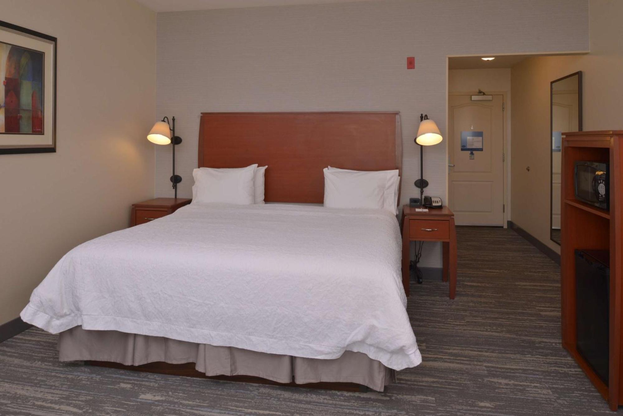 Hampton Inn And Suites Bakersfield North-Airport Екстер'єр фото