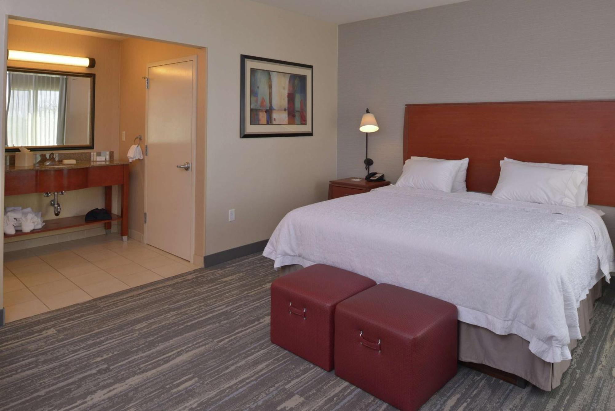 Hampton Inn And Suites Bakersfield North-Airport Екстер'єр фото
