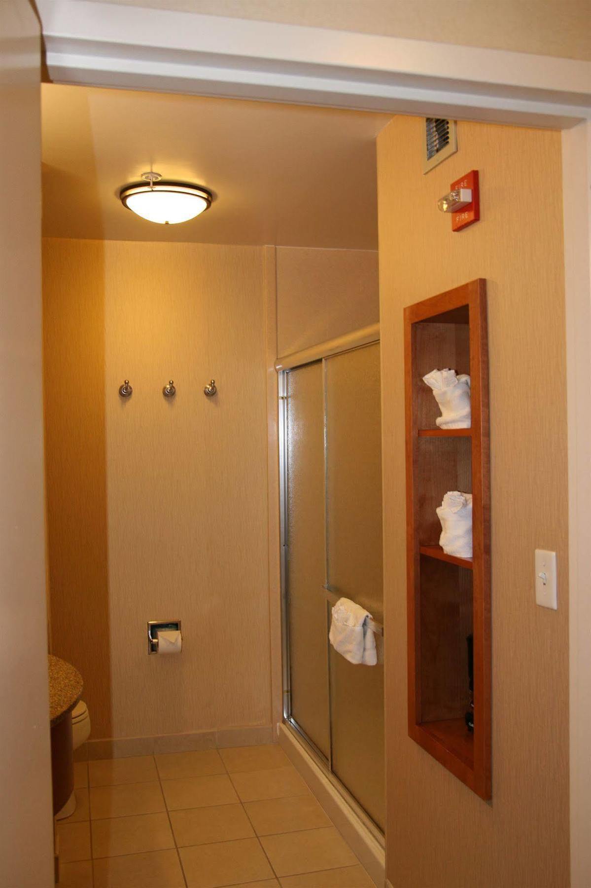 Hampton Inn And Suites Bakersfield North-Airport Екстер'єр фото